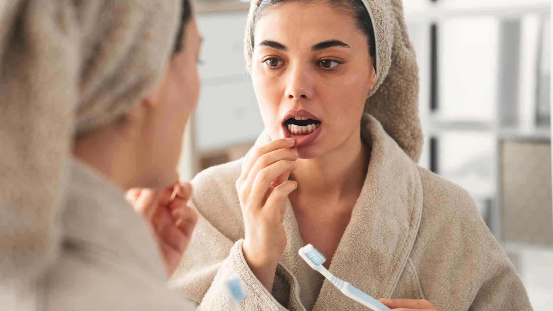 Periodontitis & Periodontal Disease - Newlife Dental Practice