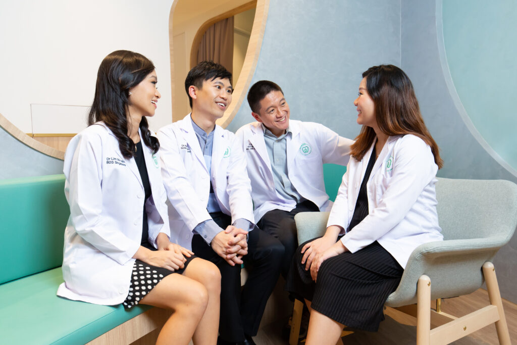 CLINIC NOTE　235、238、240、241　4冊 Porcelain Veneers - Newlife Dental Practice